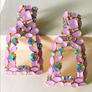 Fashion beautiful earrings ! 💕💜✨ #jewelry